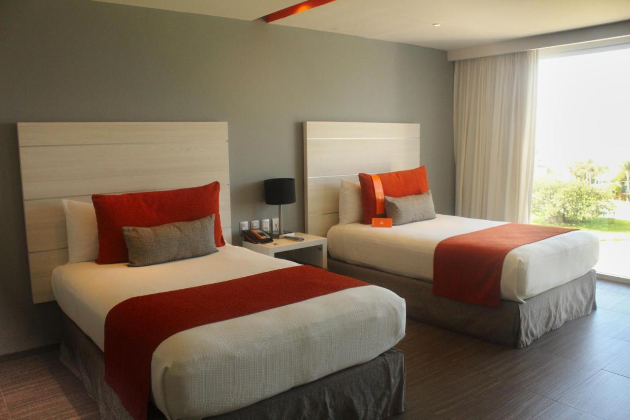Real Inn Cancún Esterno foto