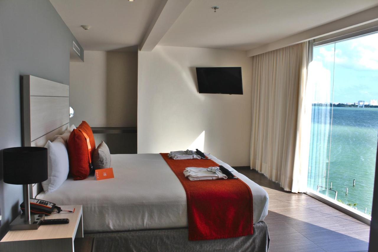 Real Inn Cancún Esterno foto