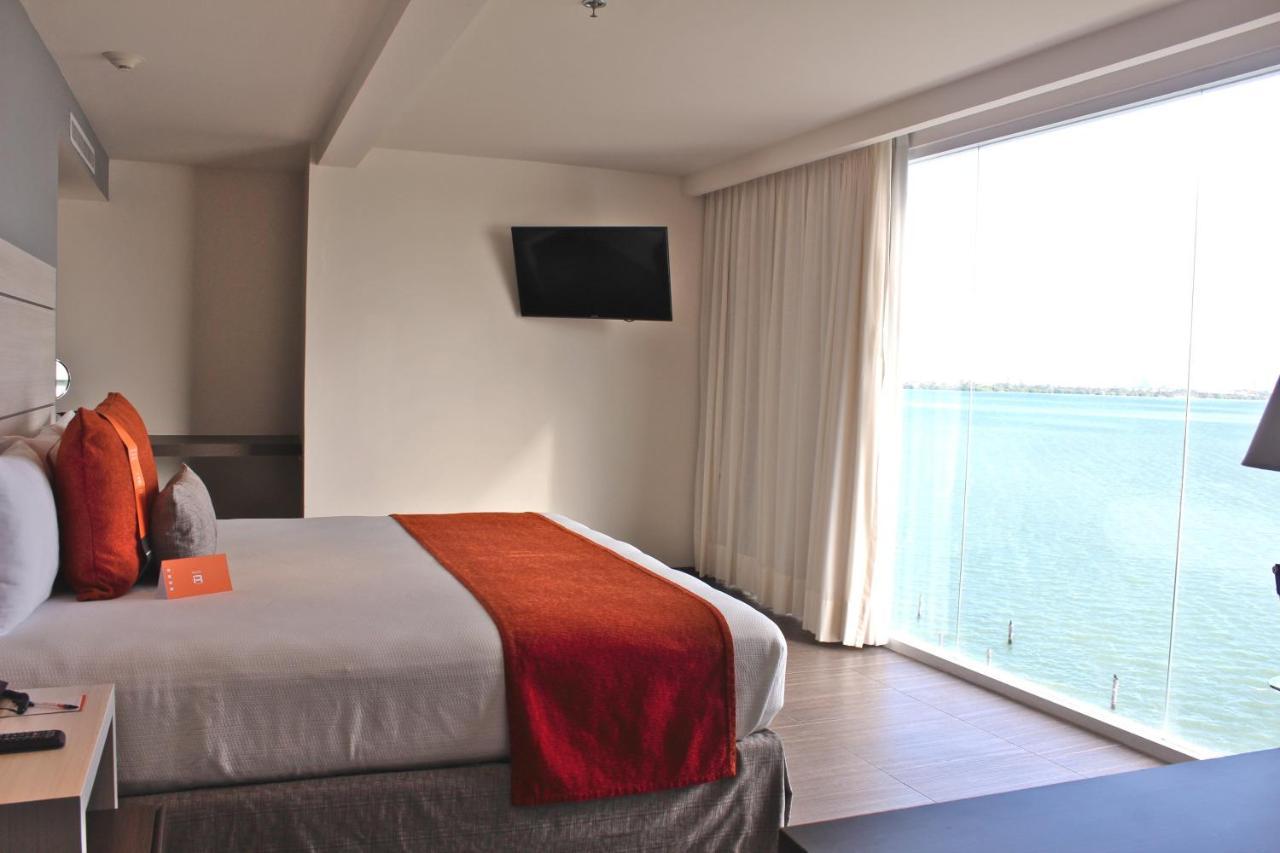 Real Inn Cancún Esterno foto