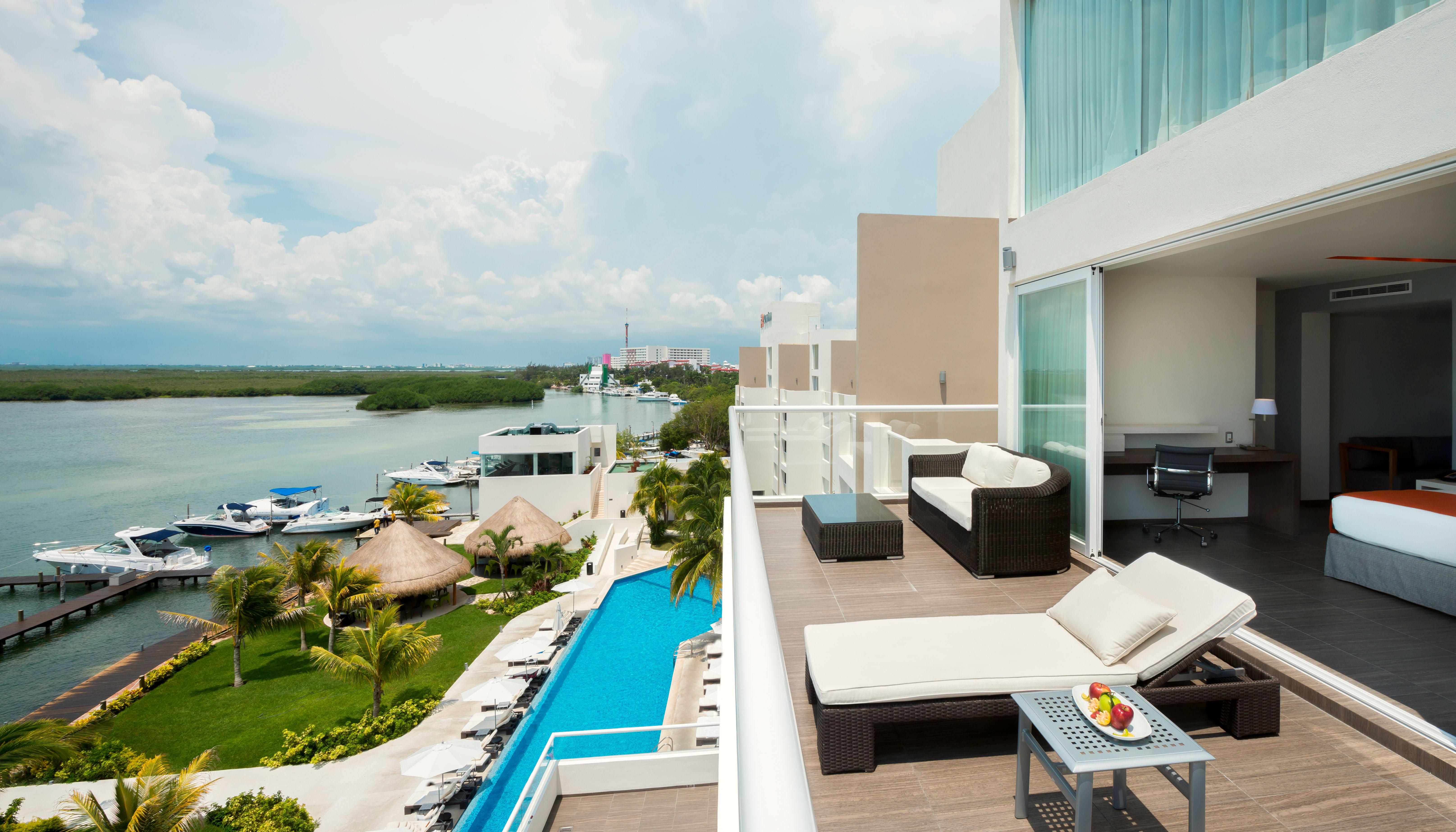 Real Inn Cancún Esterno foto