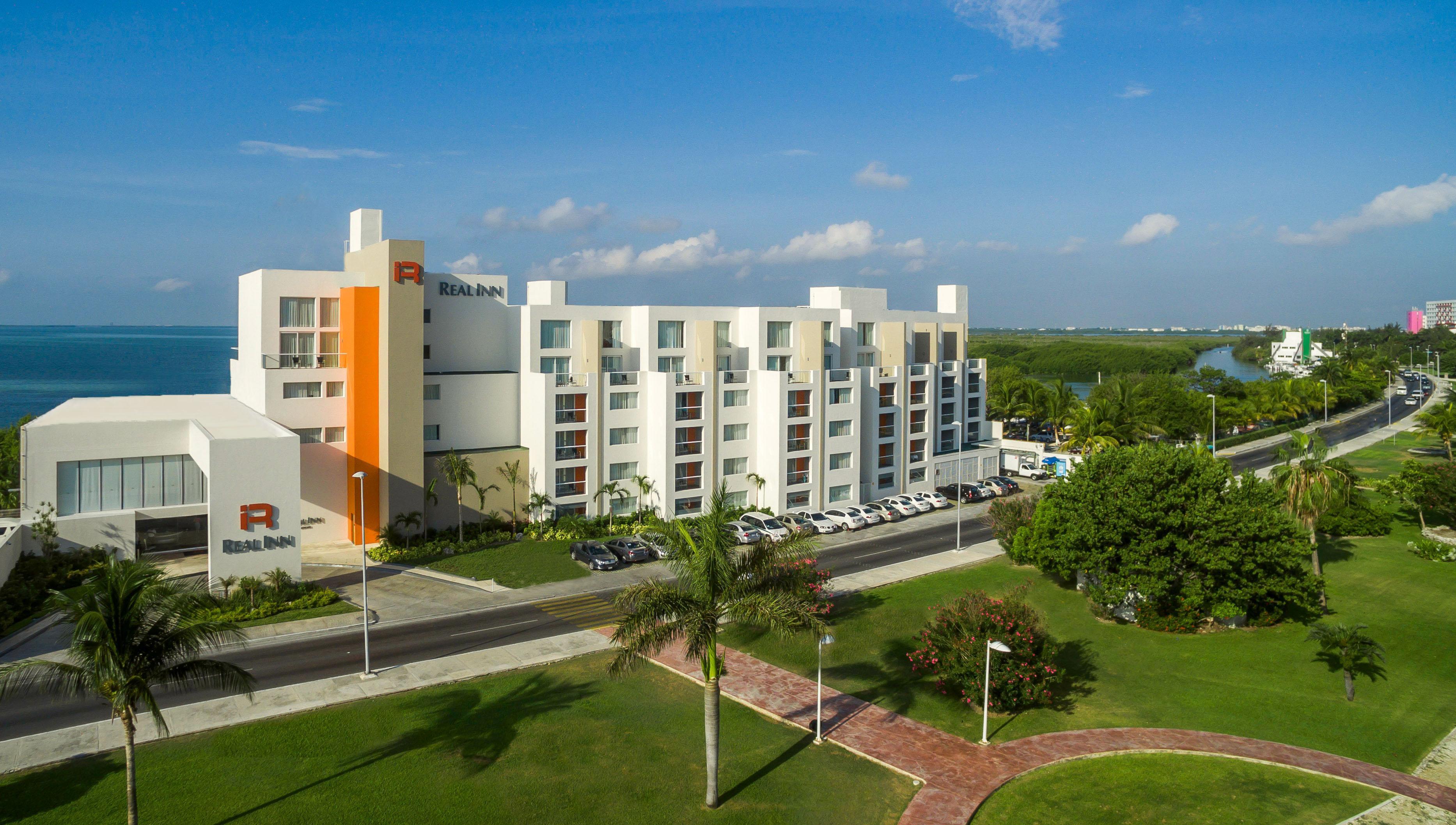 Real Inn Cancún Esterno foto