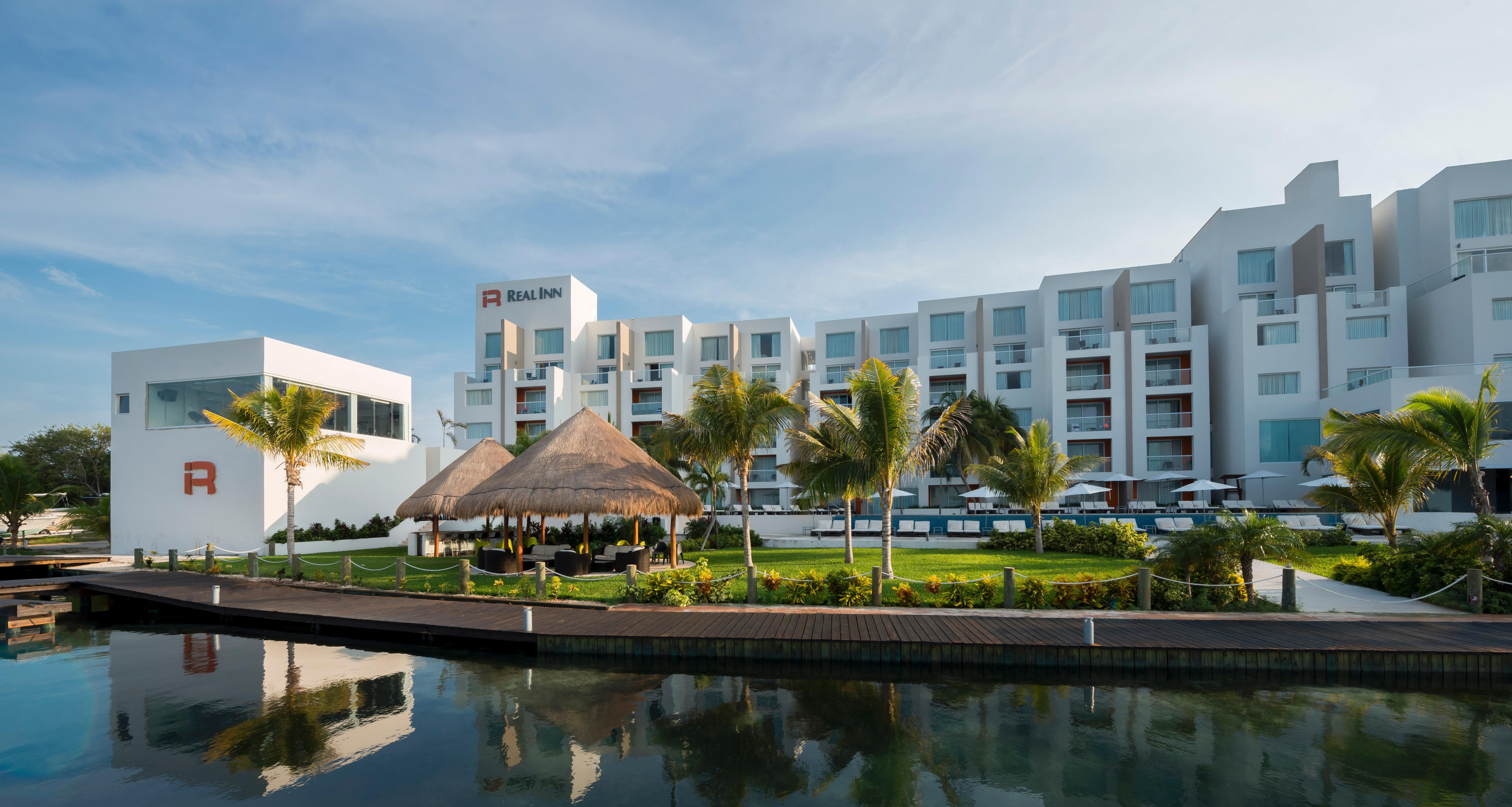 Real Inn Cancún Esterno foto