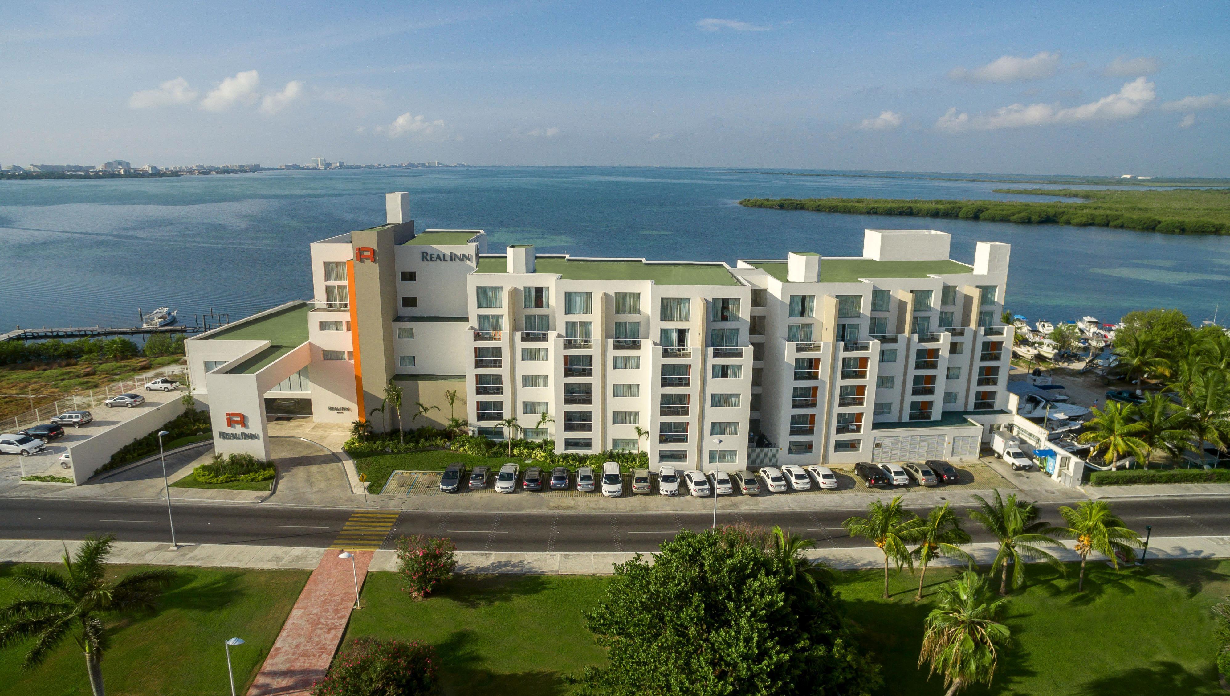 Real Inn Cancún Esterno foto